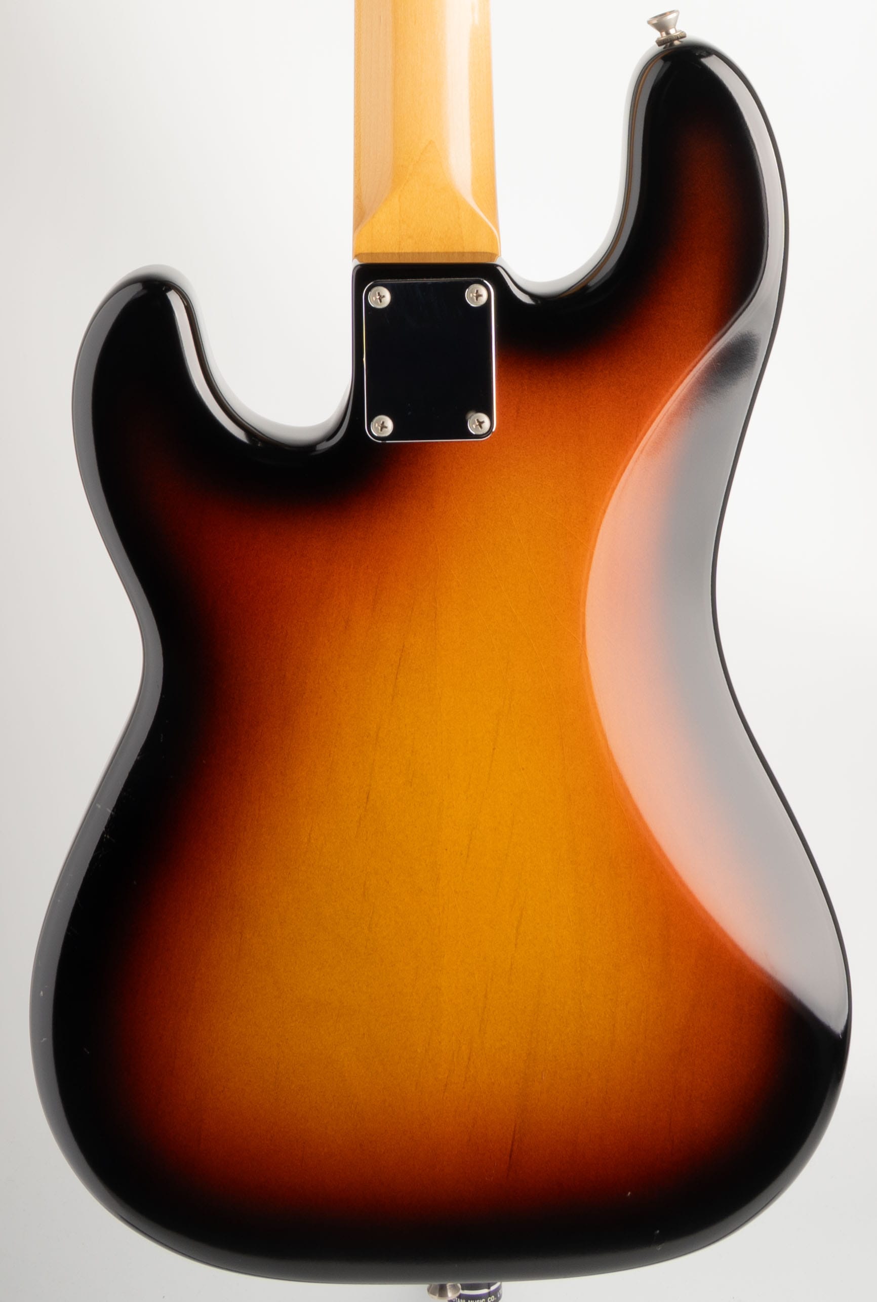 Retro PB-4st (3Tone Sunburst Fade): ベース｜三木楽器公式通販サイト