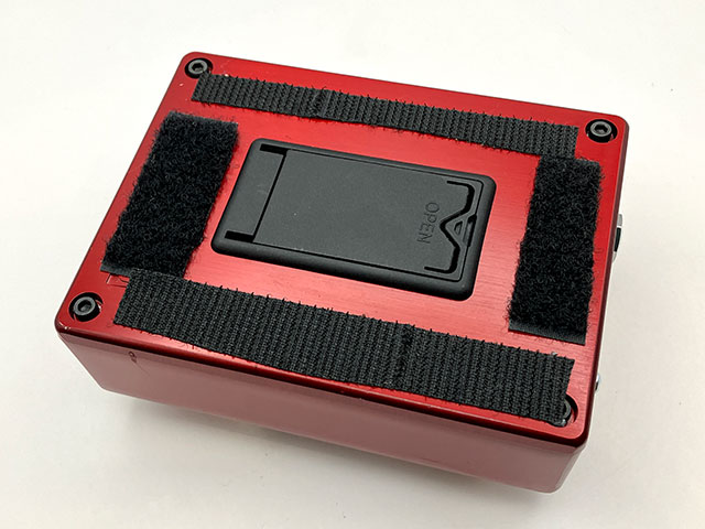 M80 BASS D.I.+ "Brushed Red"