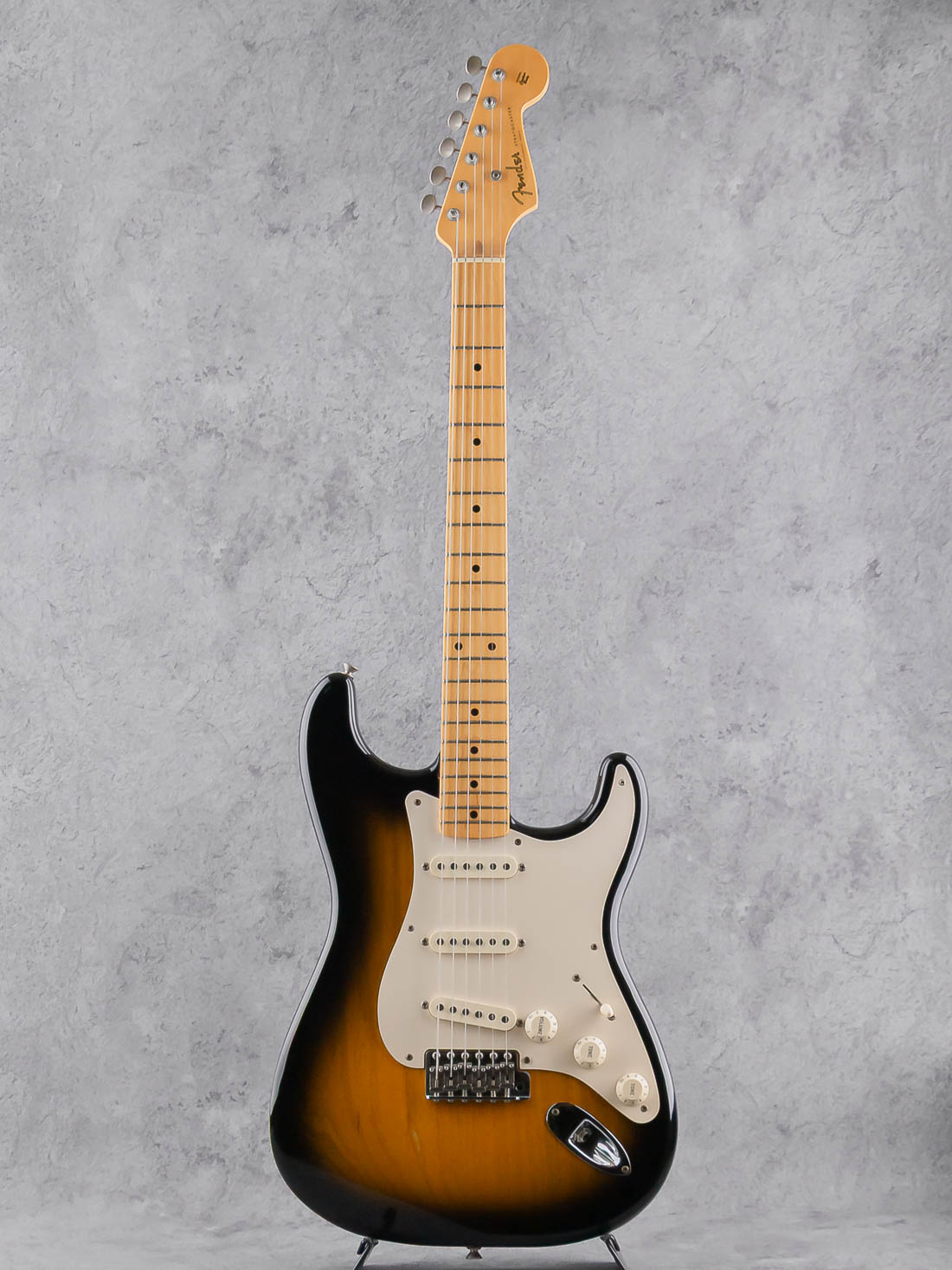 FenderRoadWorm50ストラトキャスター初期2トーンカラーサンバースト 50th Anniversary 1954 Stratocaster 2-Color Sunburst 2004: エレキ