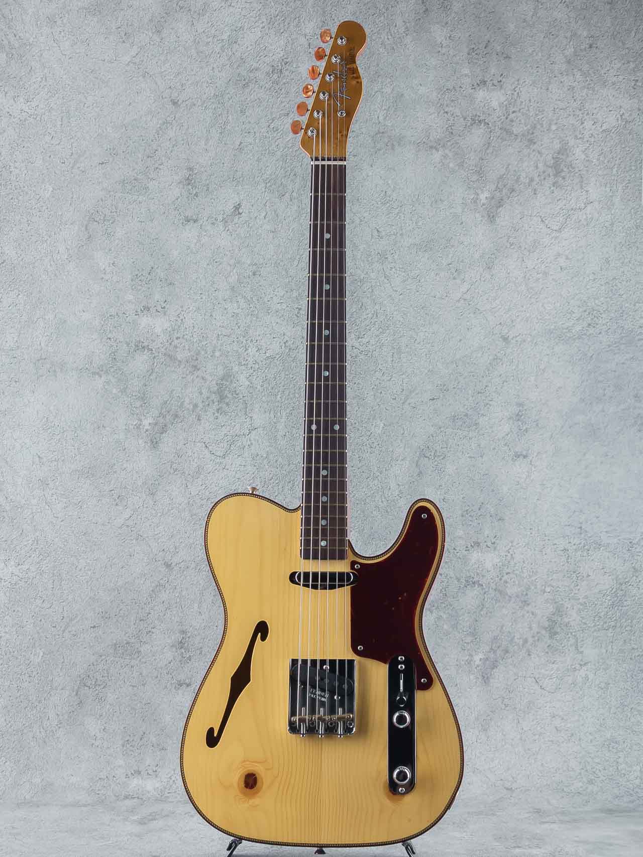 Artisan Knotty Pine Tele Thinline Aged Natural 2024: エレキギター