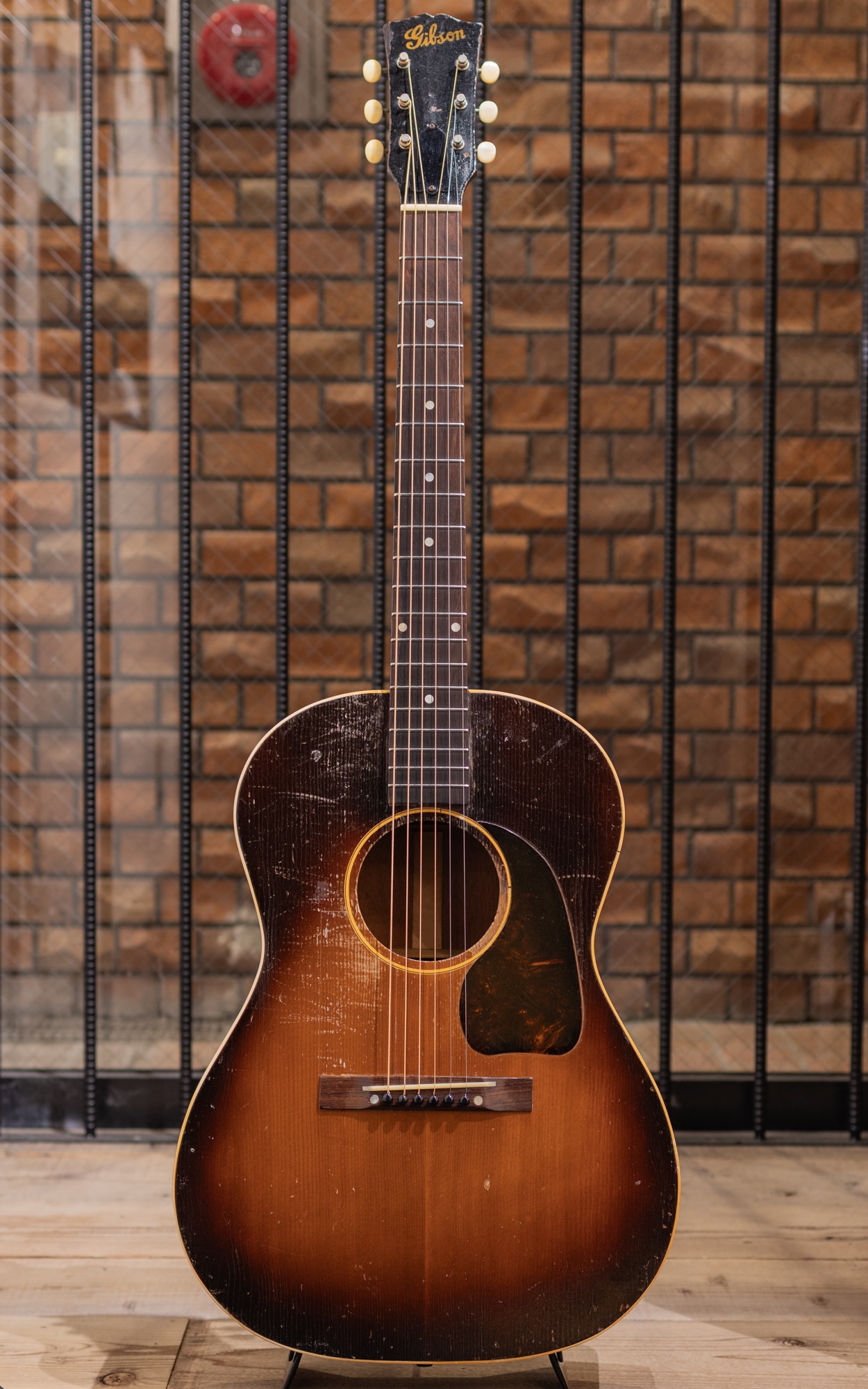 LG-2 / 1946