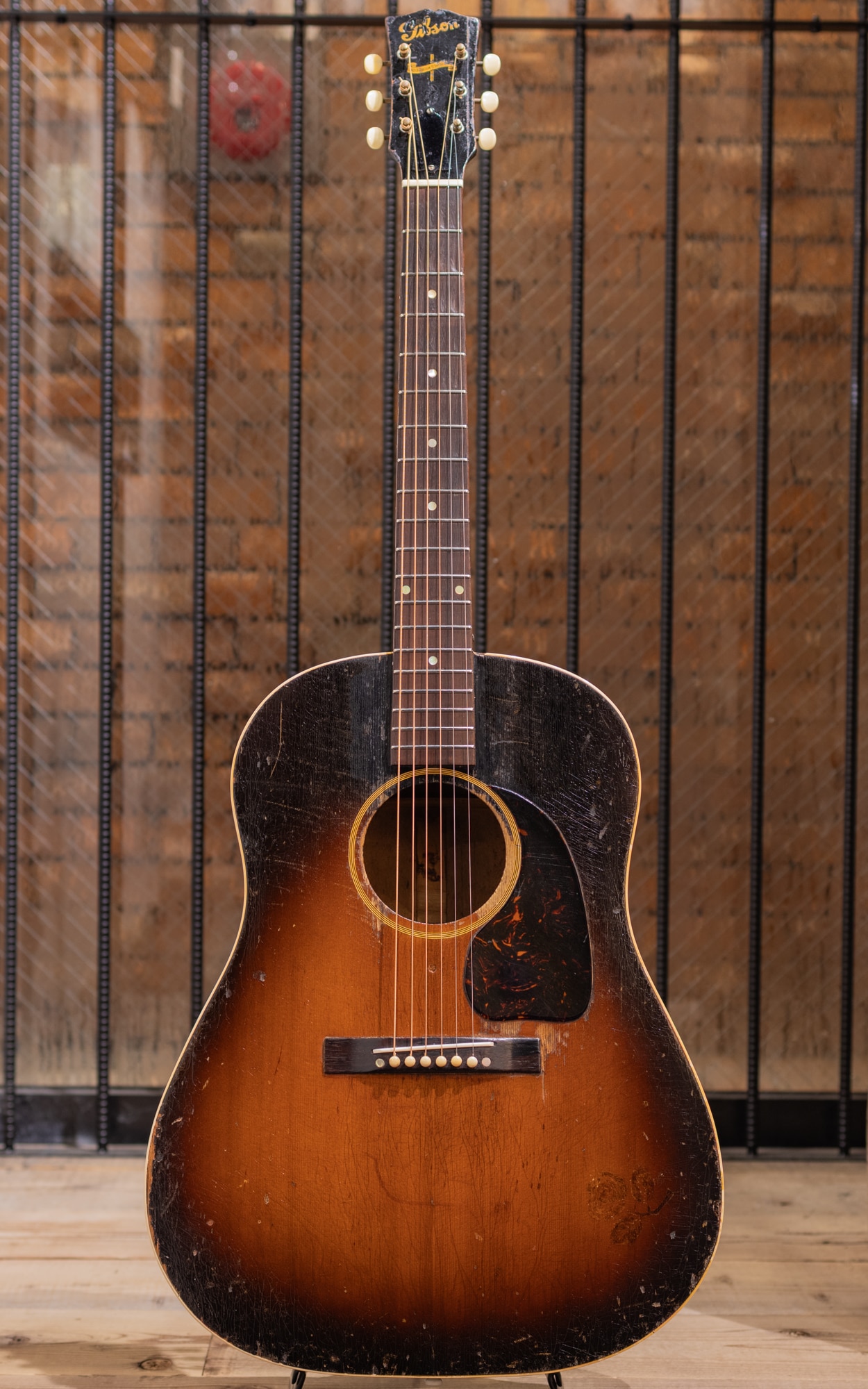 J-45 Maple / Circa 1943