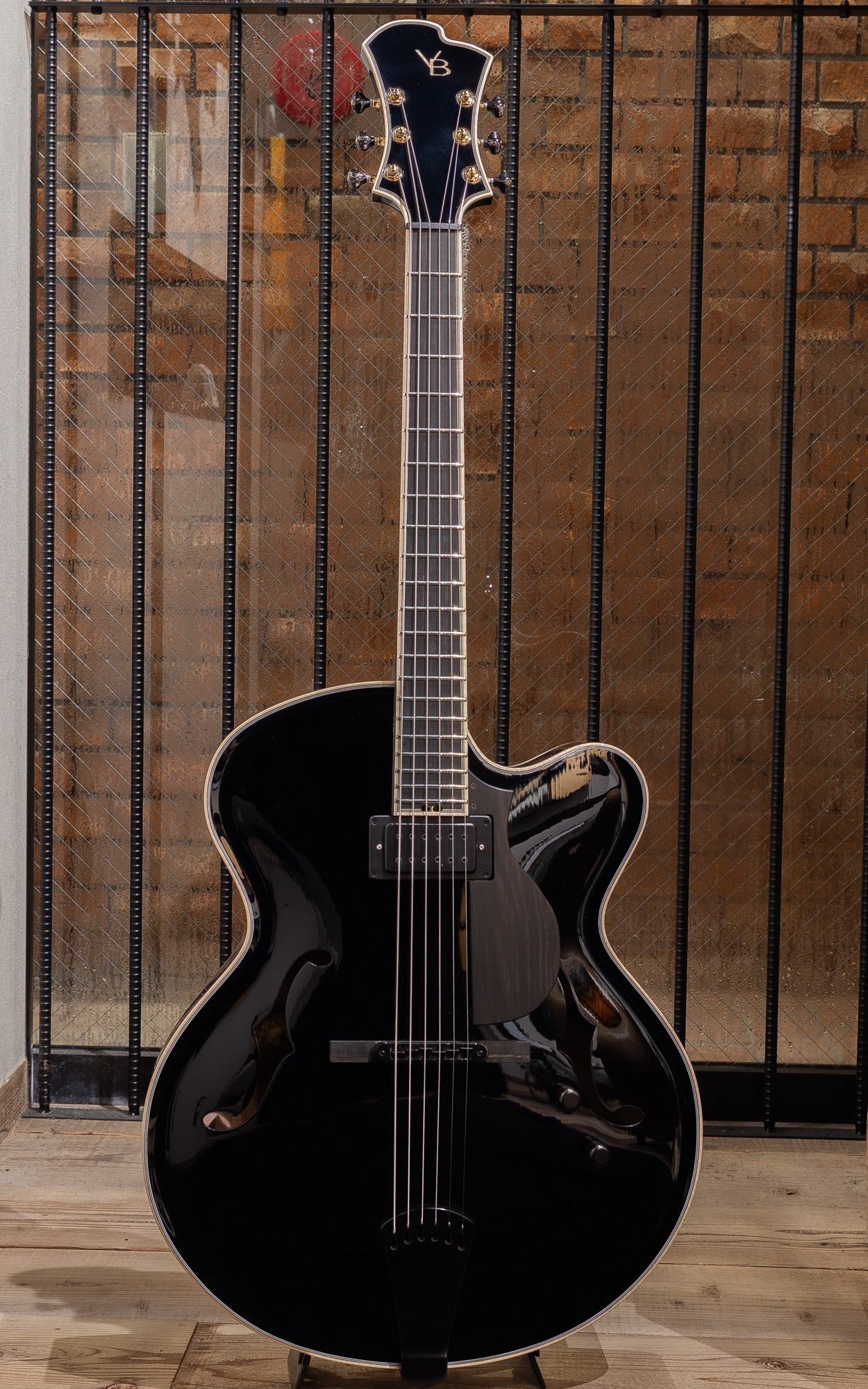 Model 17 Full-hollow Black High Gloss Topcoat S/N:762