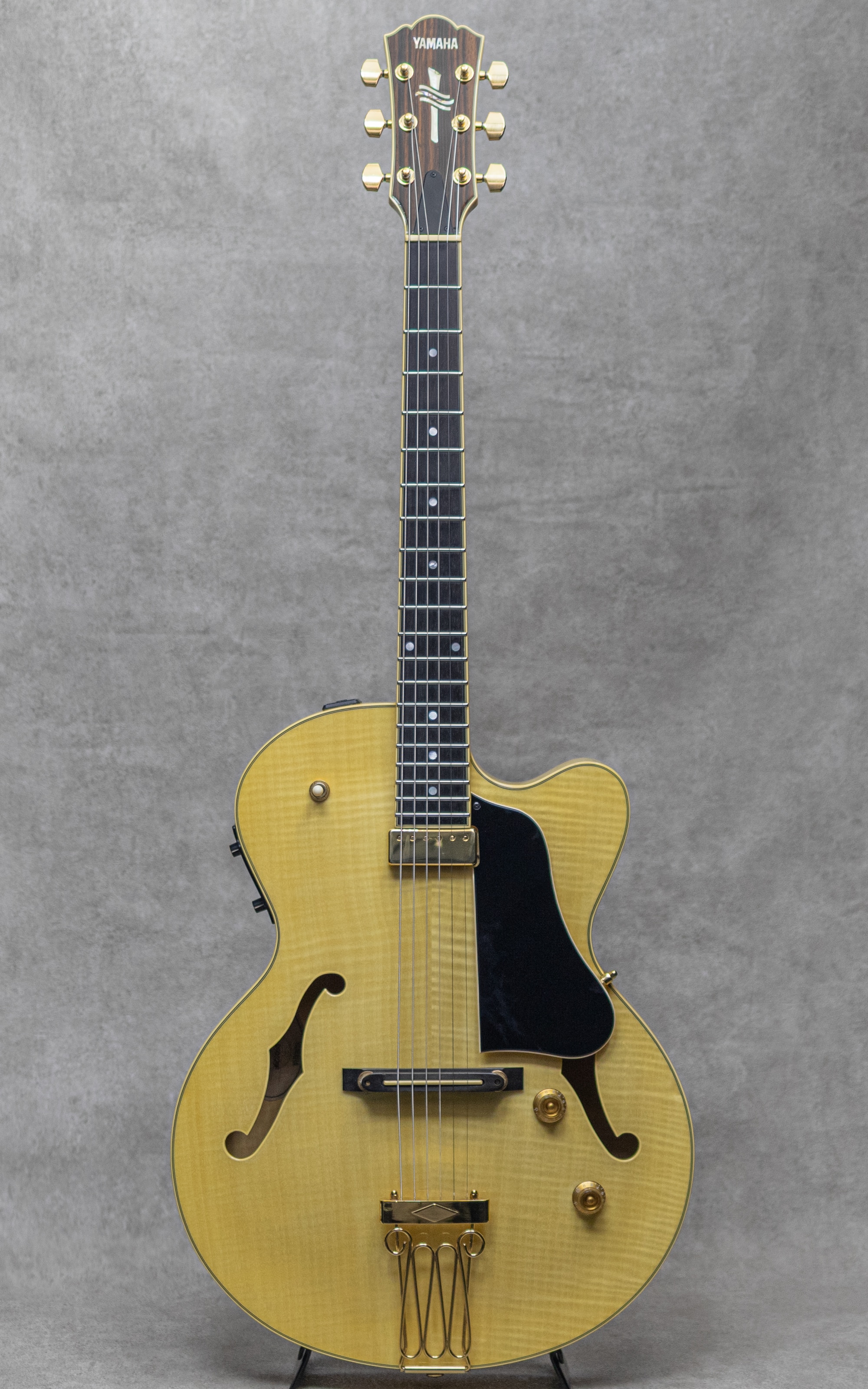 AEX-1500 Natural / 2000