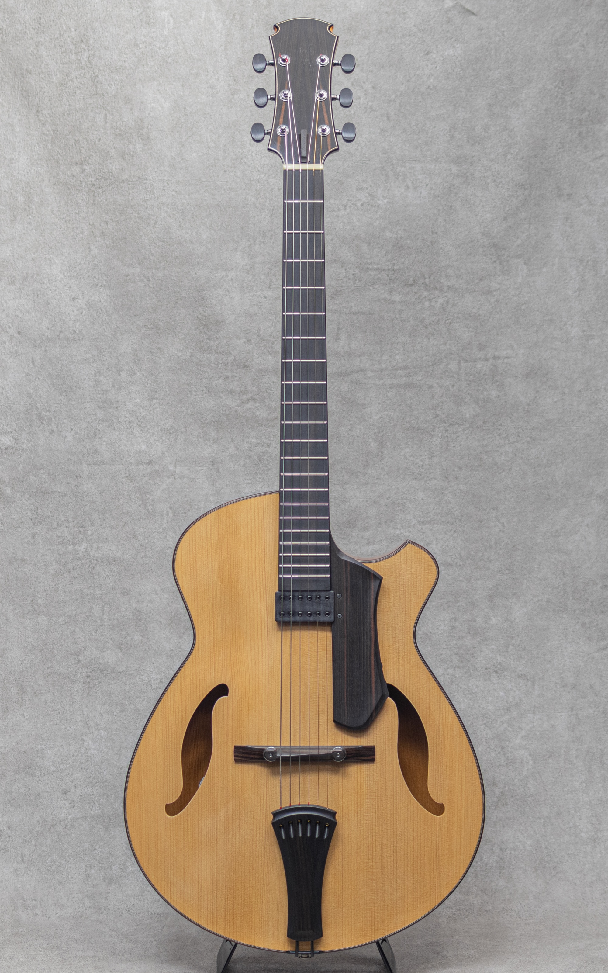 Archtop 16 Prototype Aomori Hiba / Keyaki