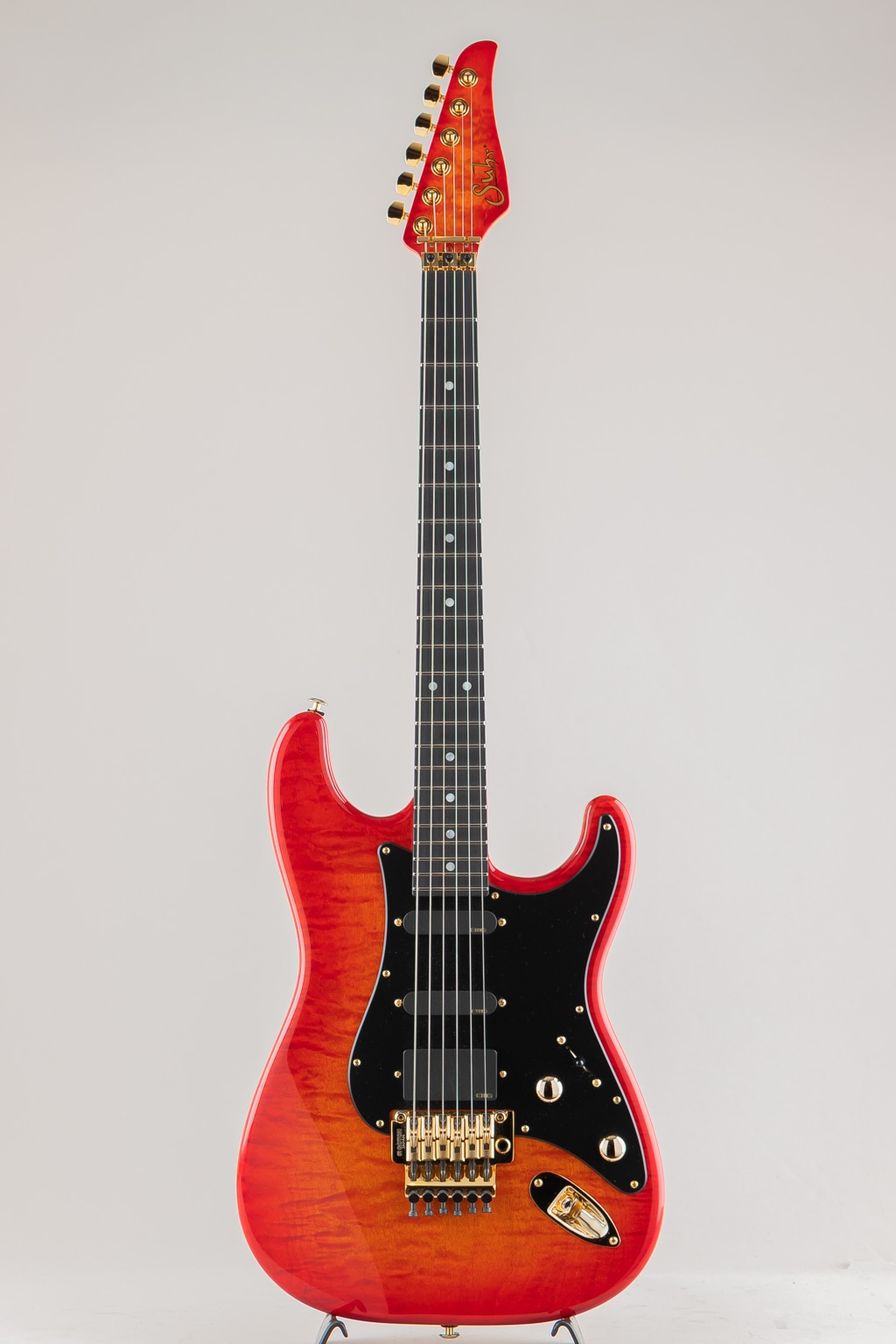 Neck-Through Carve Top Torrefied Silver Maple Honduras Mahogany H/S/H Trans Red