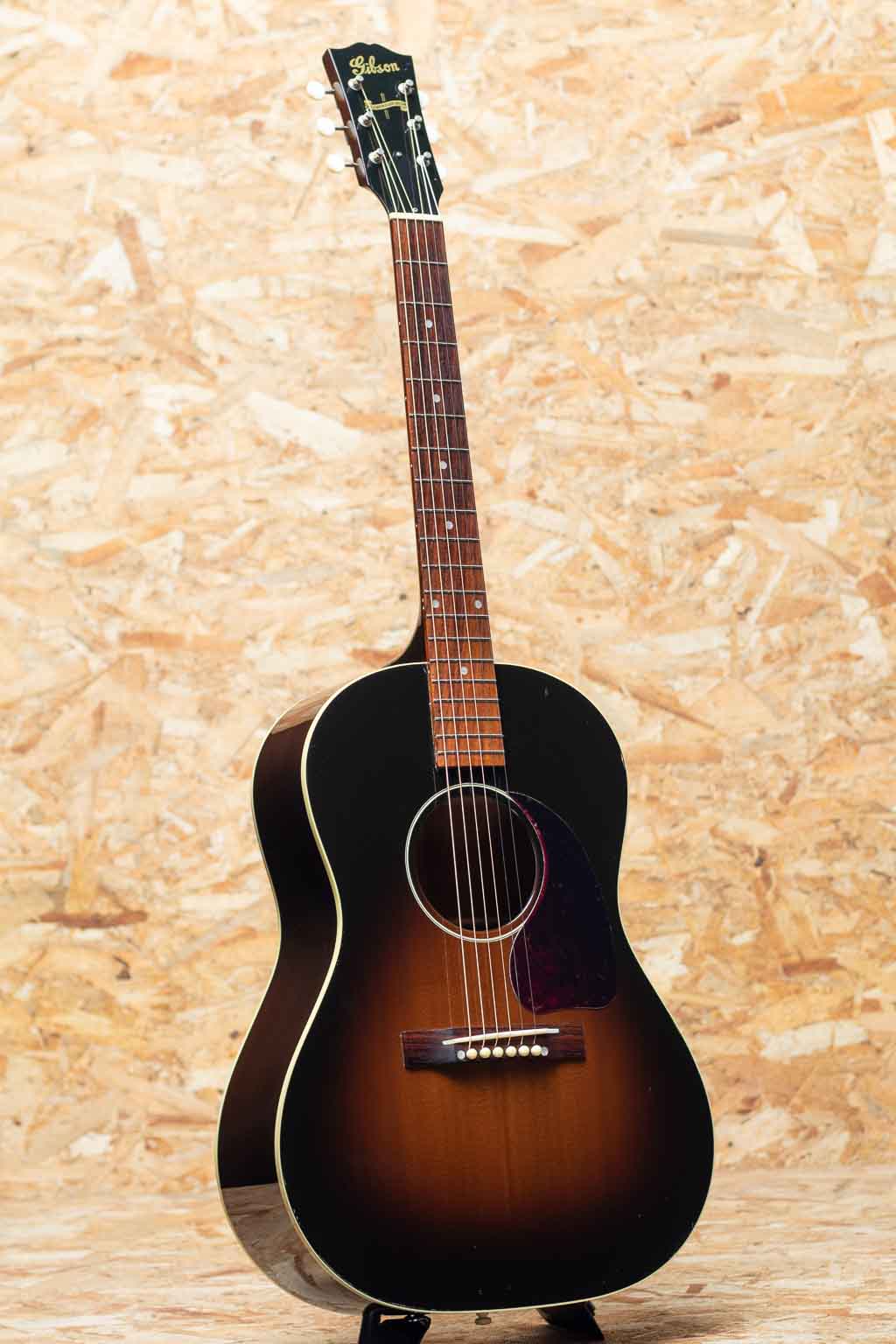 1940s LG-2 2011