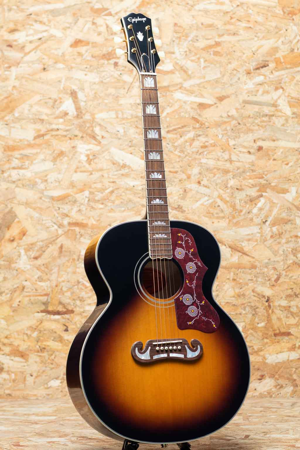 Masterbilt Inspired by Gibson J-200 Aged Vintage Sunburst Gloss