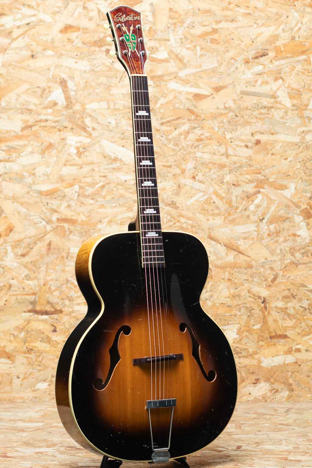 712 Aristocrat 1940's