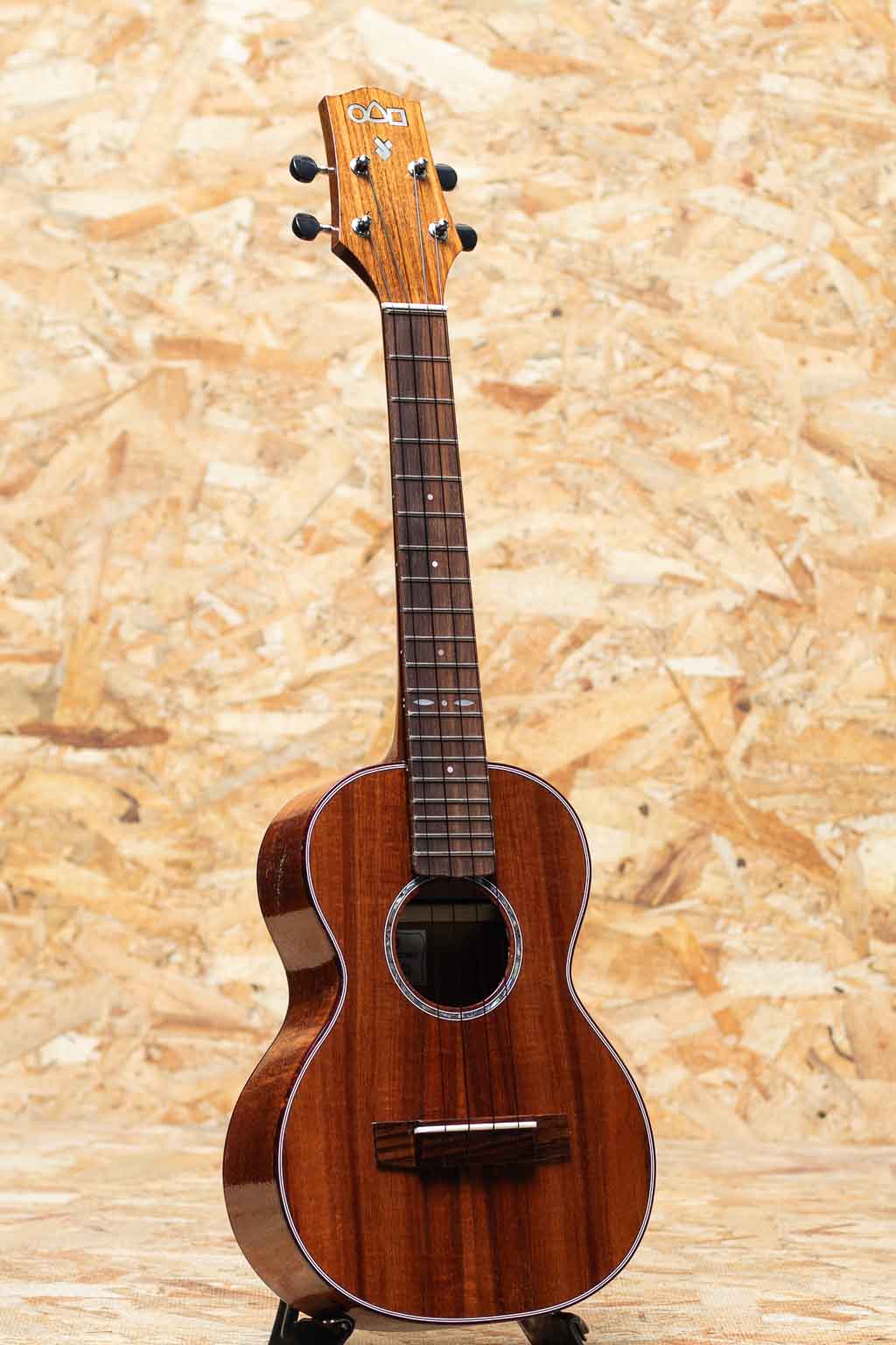 CT-46 Hawaiian Koa Tenor