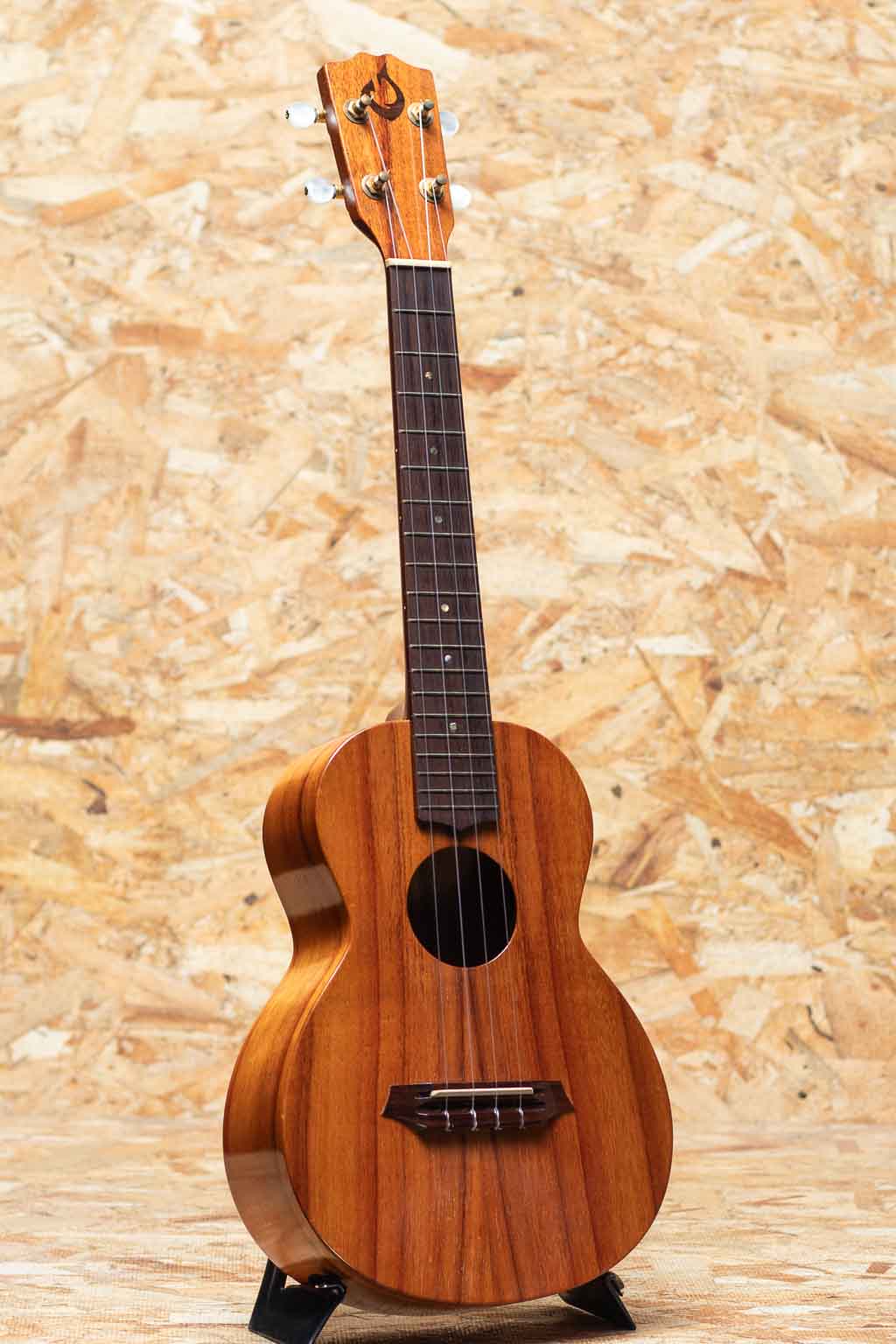 Hawaiian Koa Tenor 2004