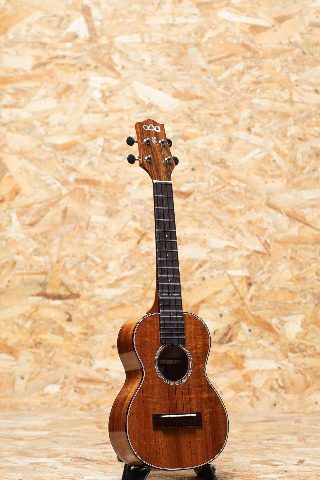 L-46 Hawaiian Koa Concert