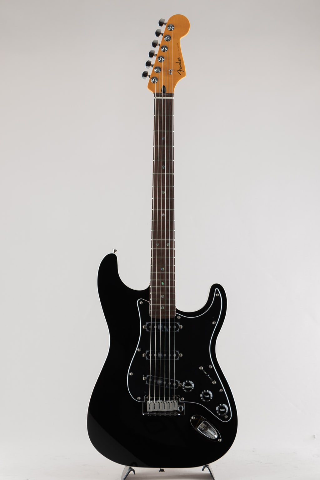 Made in Japan Limited Active Modern Stratocaster, Rosewood Fingerboard, Black