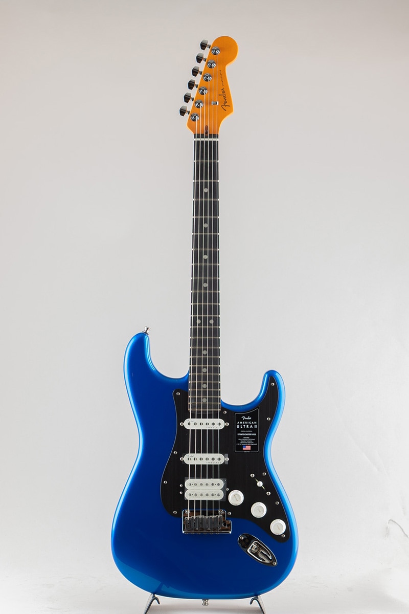 American Ultra II Stratocaster HSS/Noble Blue/Ebony Fingerboard