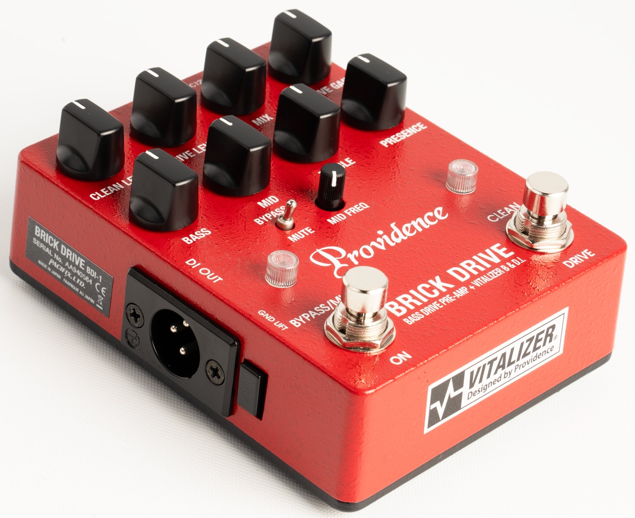 BRICK DRIVE “BDI-1/Bass Drive Preamp + D.I.”