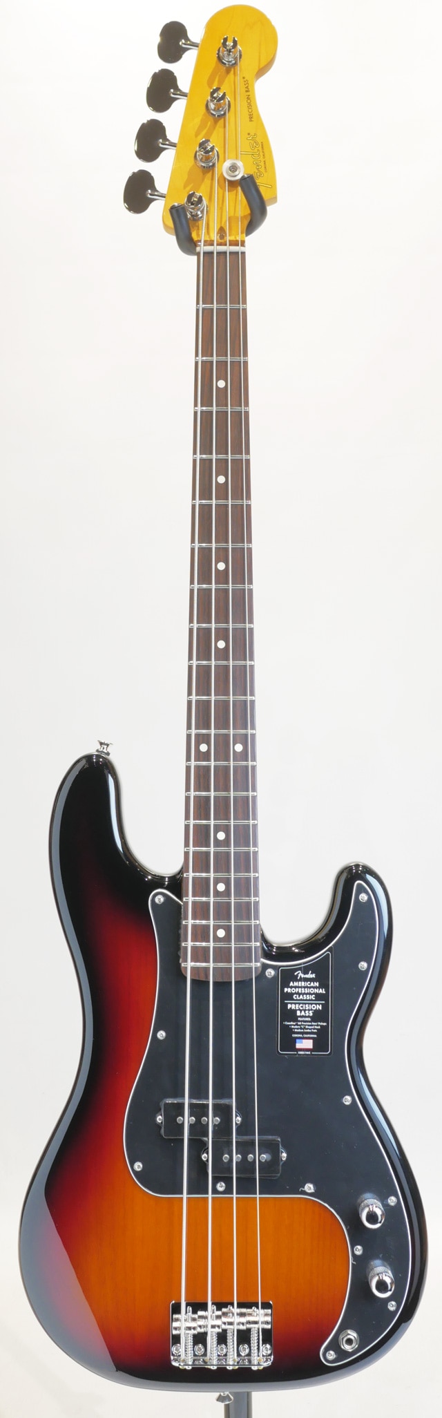 American Professional Classic Precision Bass 3-Color Sunburst 3-Color Sunburst BASS SIDE