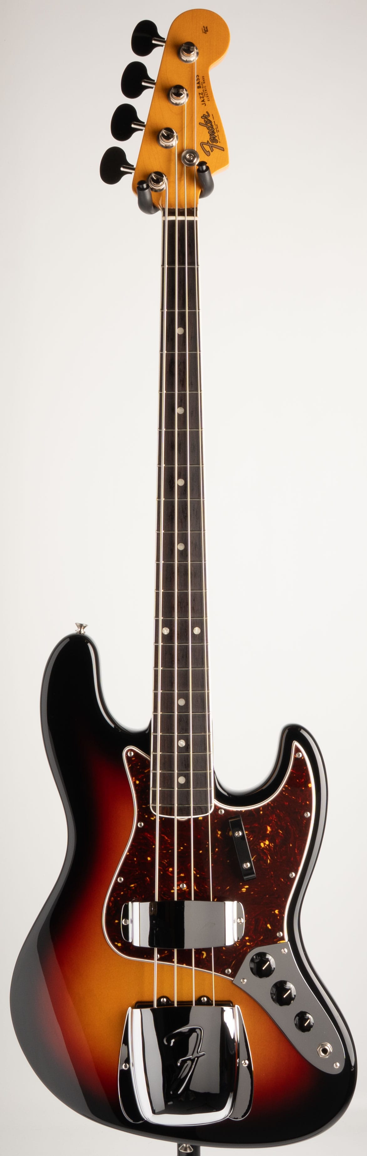 American Vintage II 1966 Jazz Bass / 3-Color Sunburst