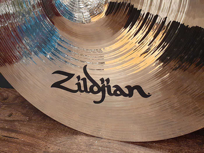 【新品】S 16" Medium Thin Crash