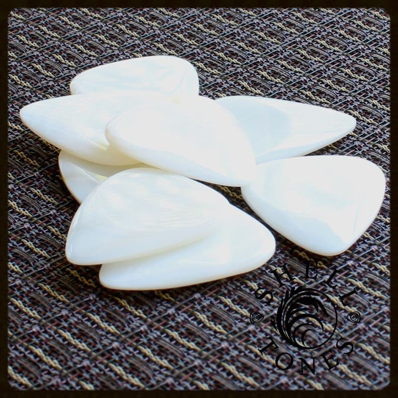 SHELL TONES - Freshwater Mother of Pearl (1枚入り) Freshwater Mother of Pearl (1枚入り) 梅田店