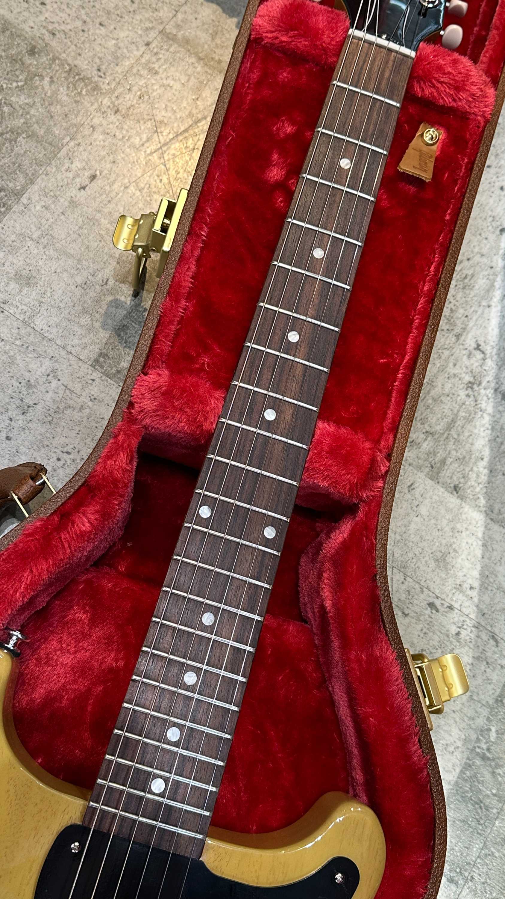 Les Paul Junior Double Cutaway TV Yellow【S/N 207560040】