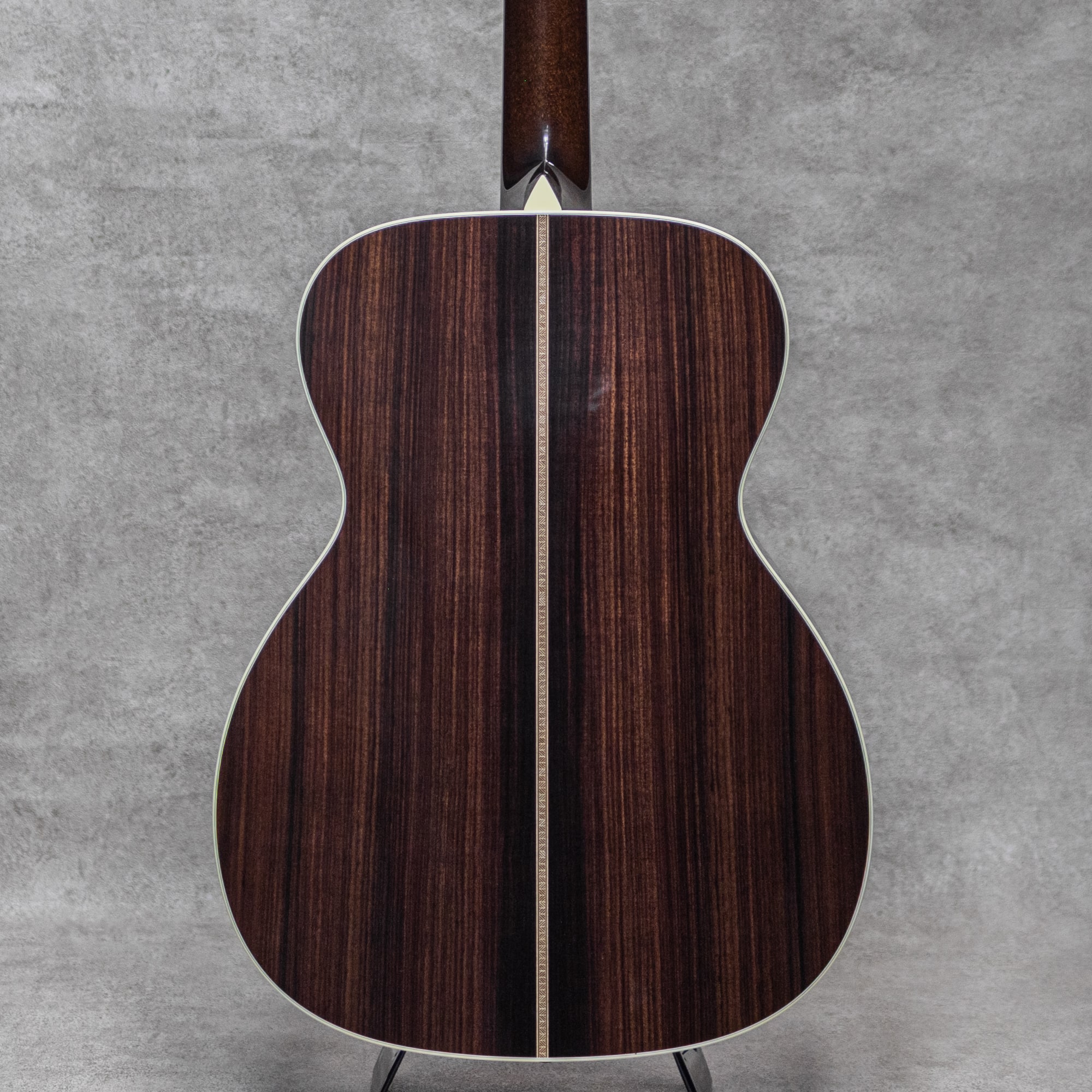 OM2H Q Sitka Spruce