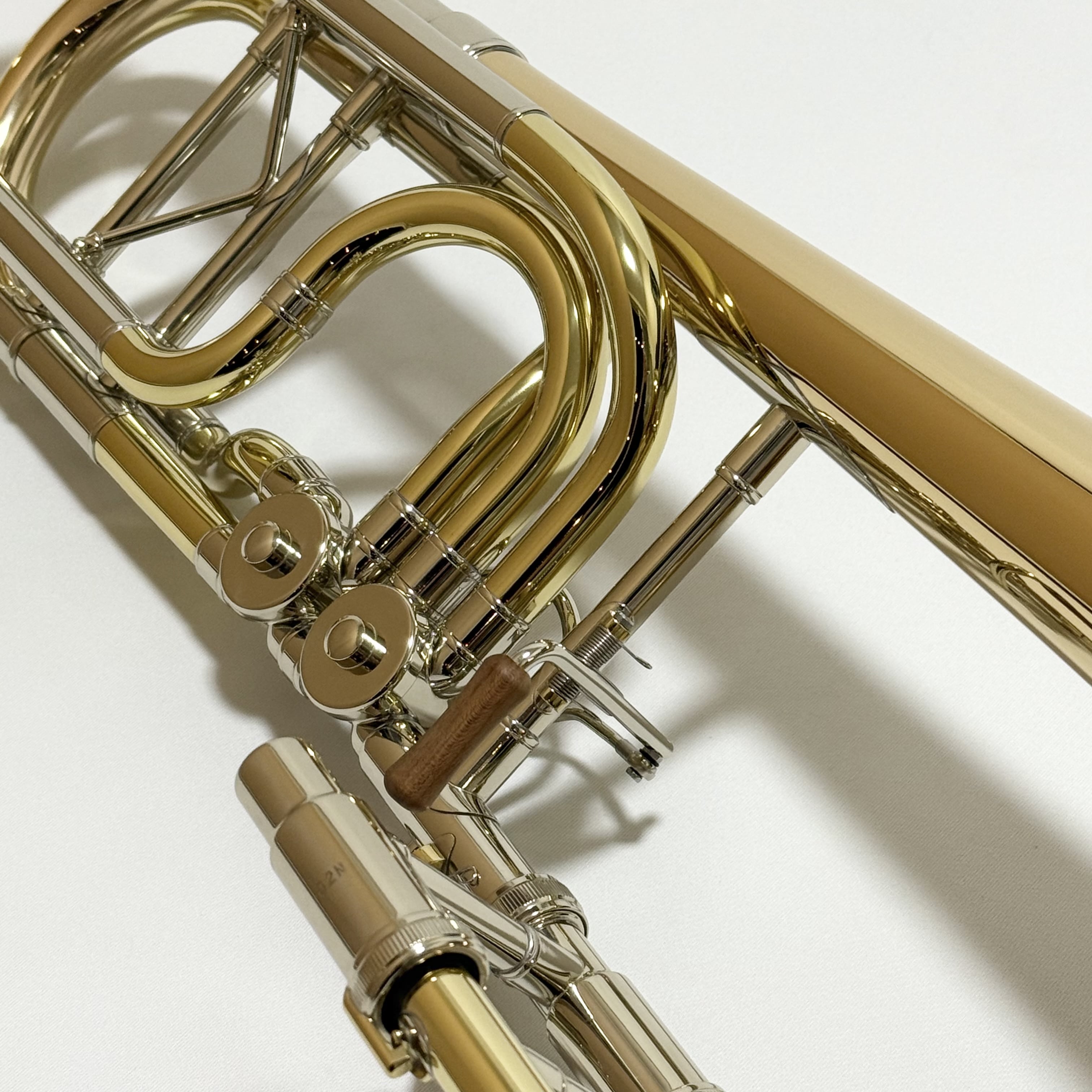 キューンル＆ホイヤー バストロンボーン B2/G Kuhnl&Hoyer Standard