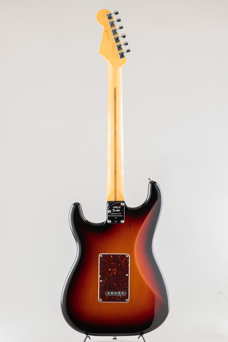 American Professional II Stratocaster/3-Color Sunburst/Maple Fingerboard