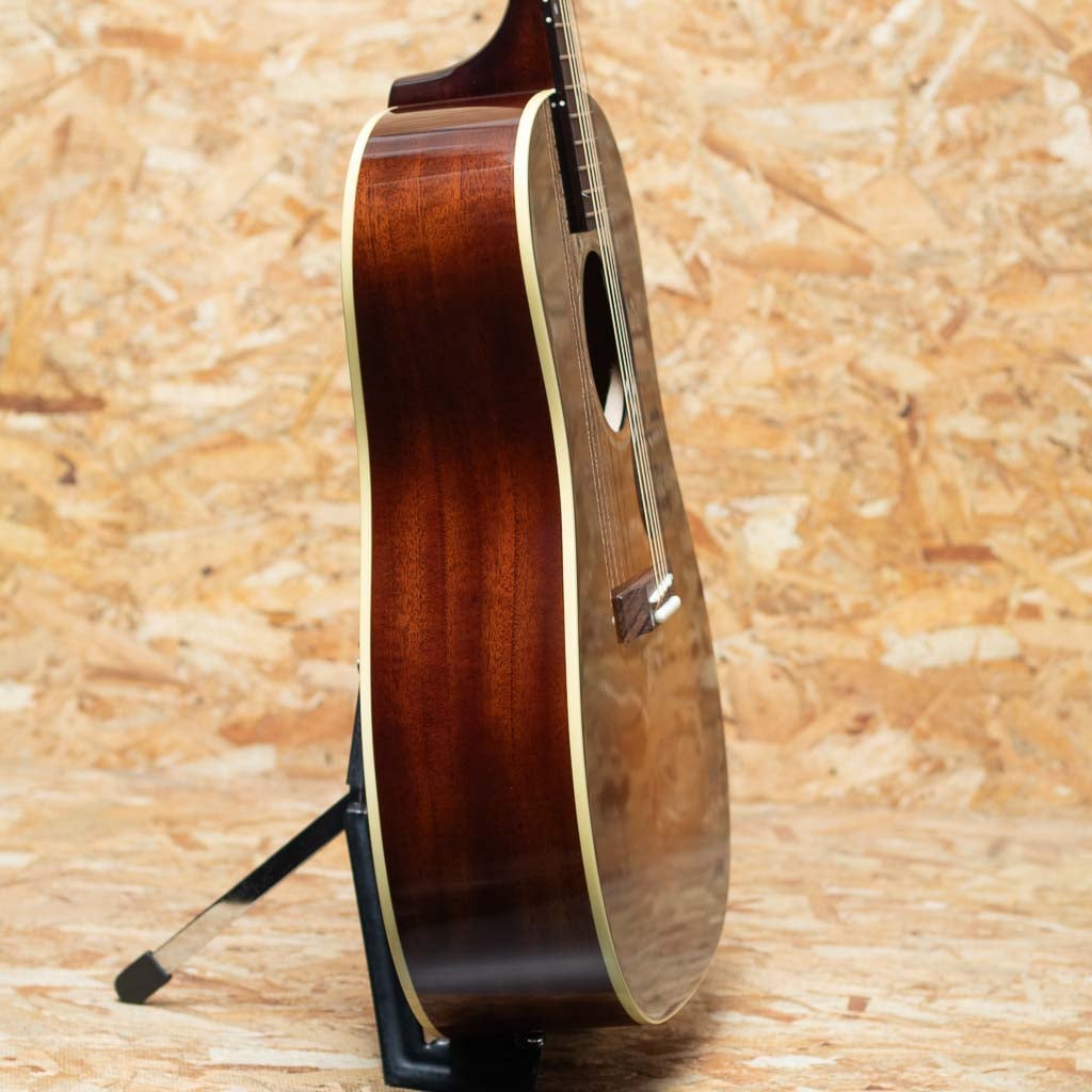 Inspired By Gibson Custom Tamio Okuda J-45: アコースティック