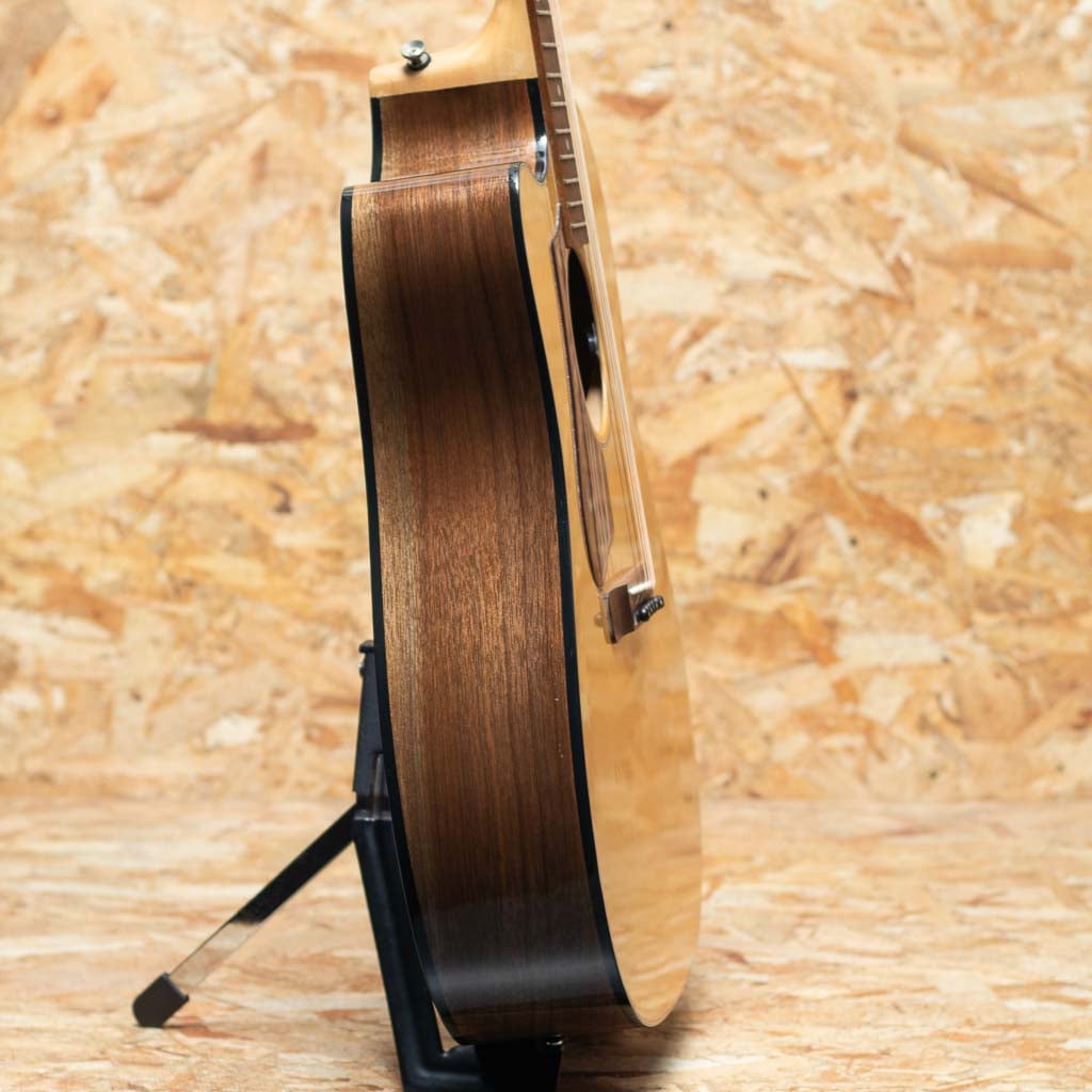 J-45 Walnut CEX AG LH 2017