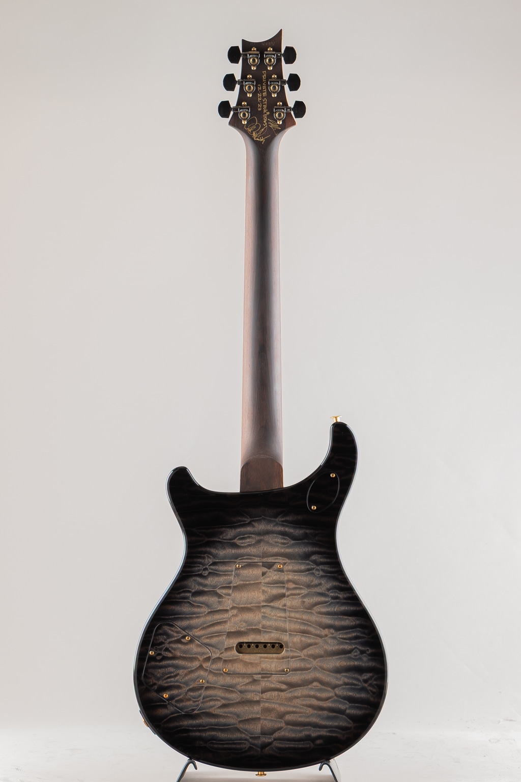 Private Stock Brazilian # 11065 McCarty 594 Quilted Maple Top & Back Frostbite Glow 2023