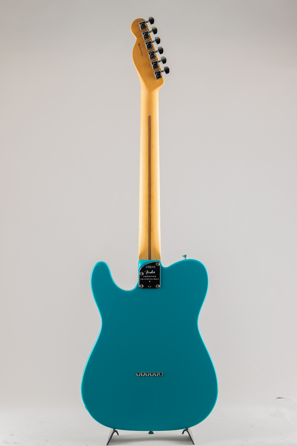 American Professional II Telecaster /Miami Blue/Maple Fingerboard
