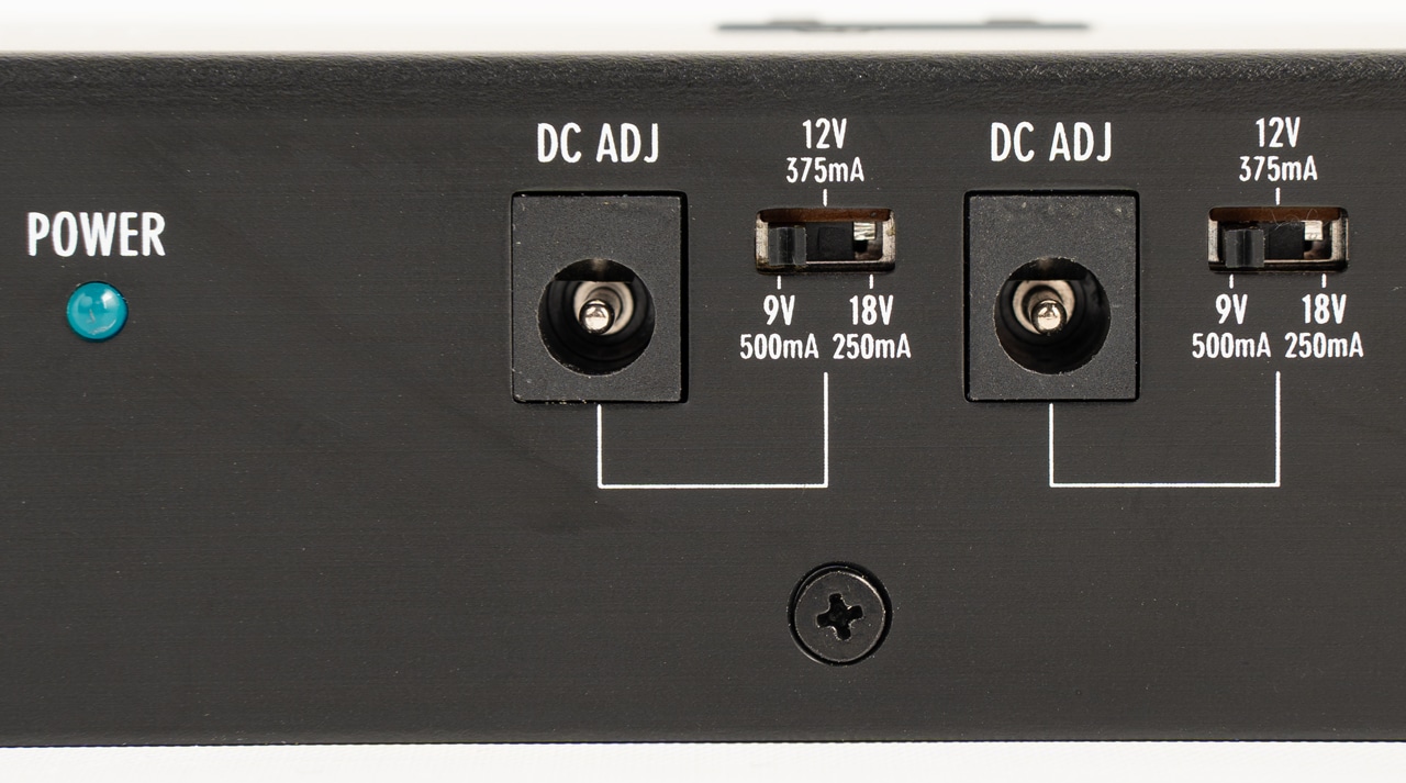 PT-6D AC POWER DISTRIBUTOR with DC POWER SUPPLY【初回入荷分・即納可能】