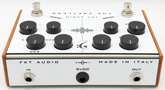 The Fretless / Chorus - Reverb - Midrange EQ