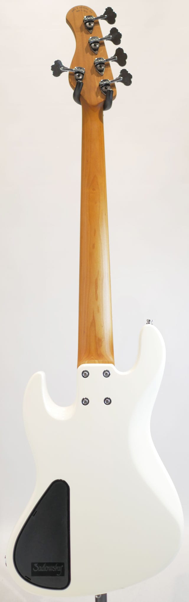 MX21 VJ5 / Olympic White / Morado Fingerboard