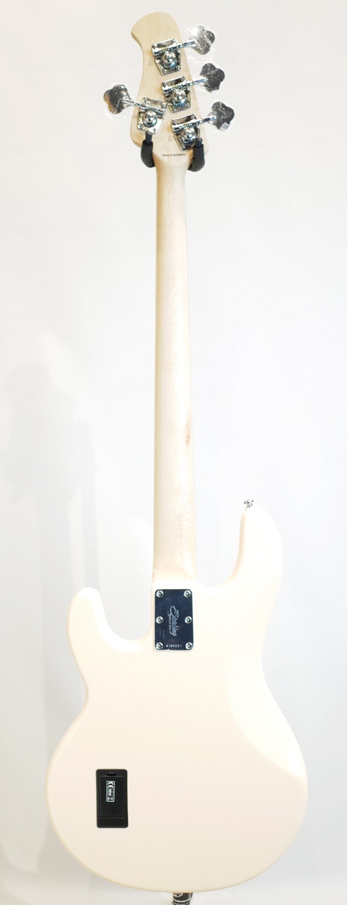 S.U.B. Series Stingray Ray4 / Vintage Cream