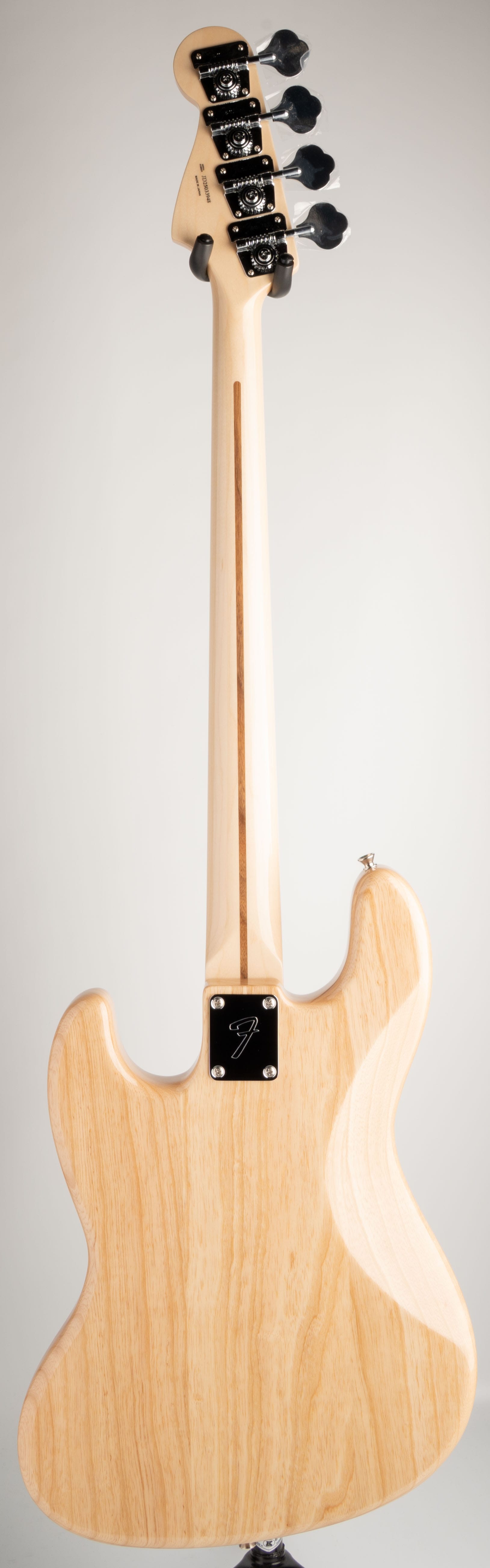 MADE IN JAPAN HERITAGE 70S JAZZ BASS (NAT)
