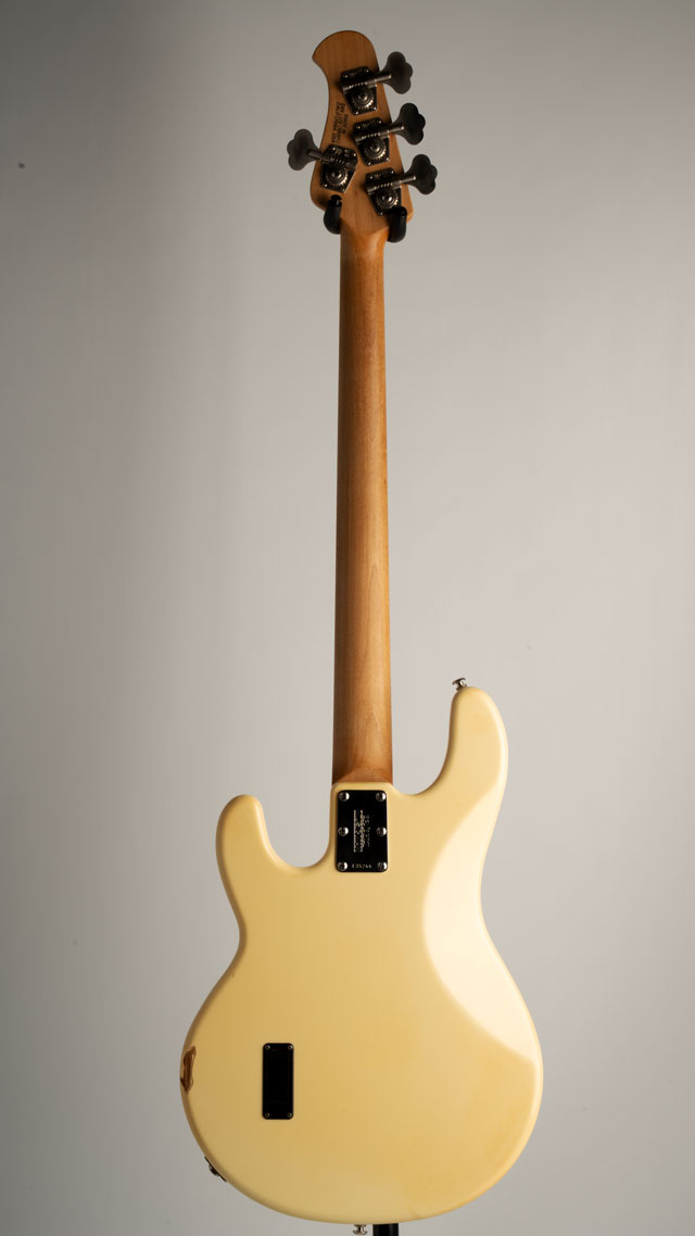 STINGRAY 4st White 2006
