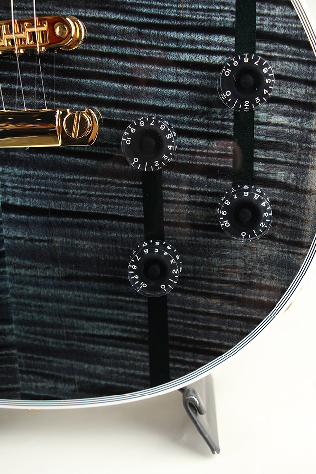 Les Paul Custom Figured Aqua Stripe Gloss S/N:CS503281 2025