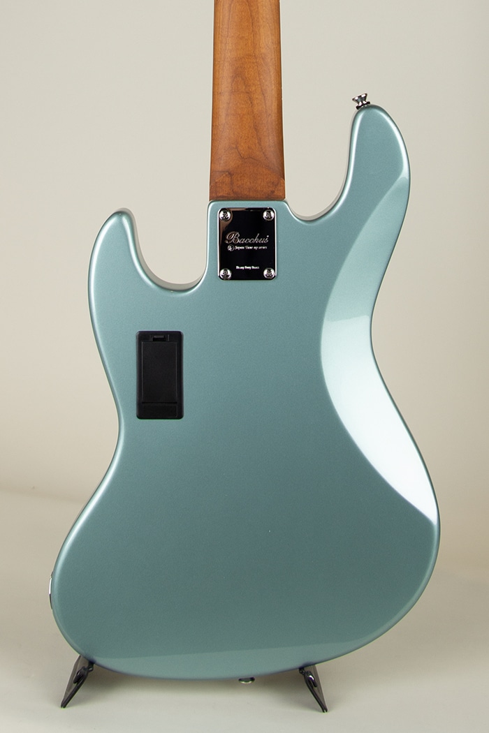 WL605AC-RSM/R Ice Blue Metallic