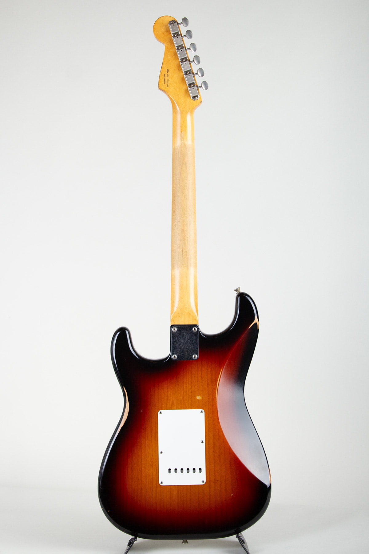 Road Worn 60s Stratocaster 3-Color Sunburst 2017