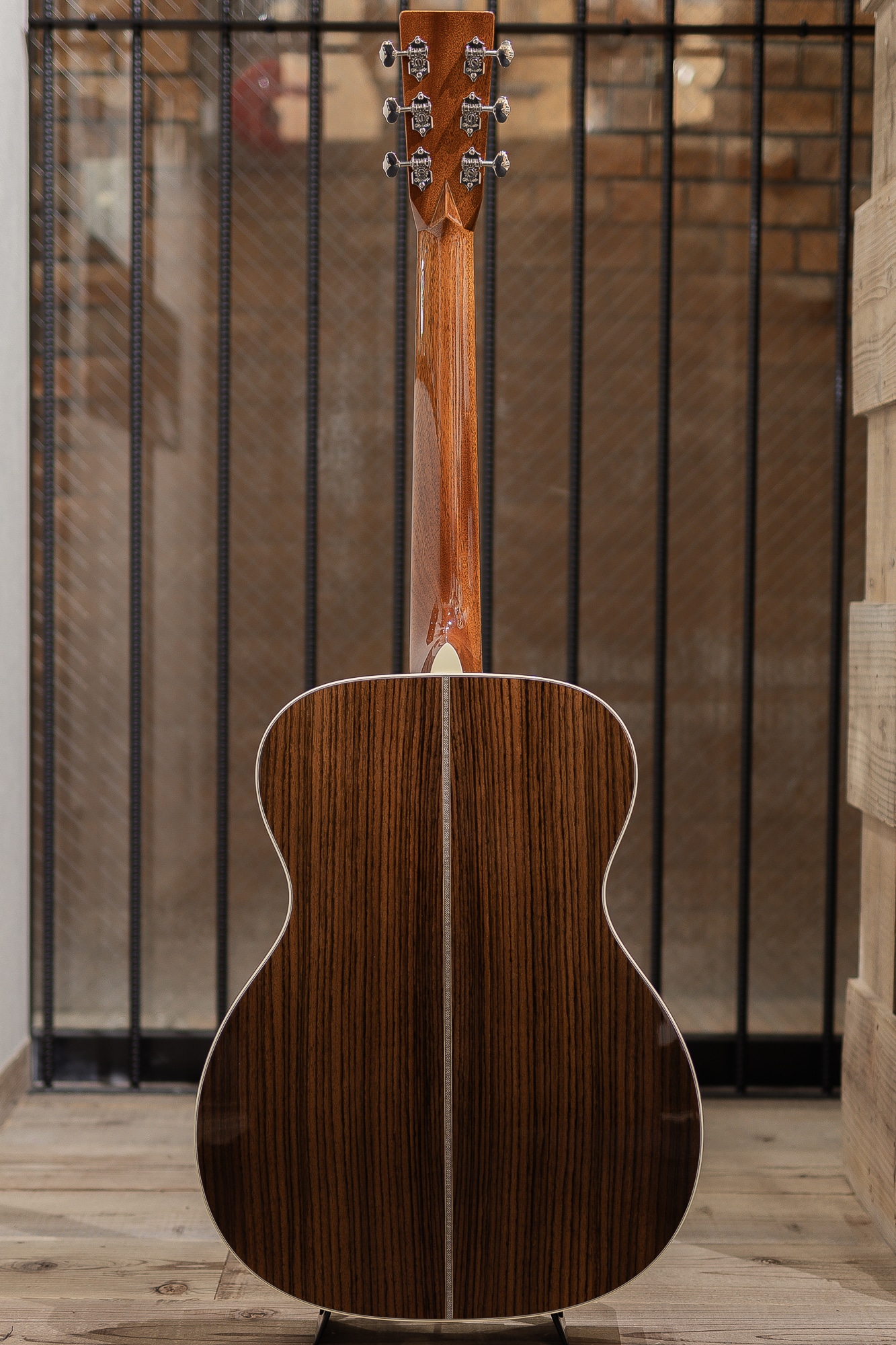 OOO-28EC Eric Clapton / 2024