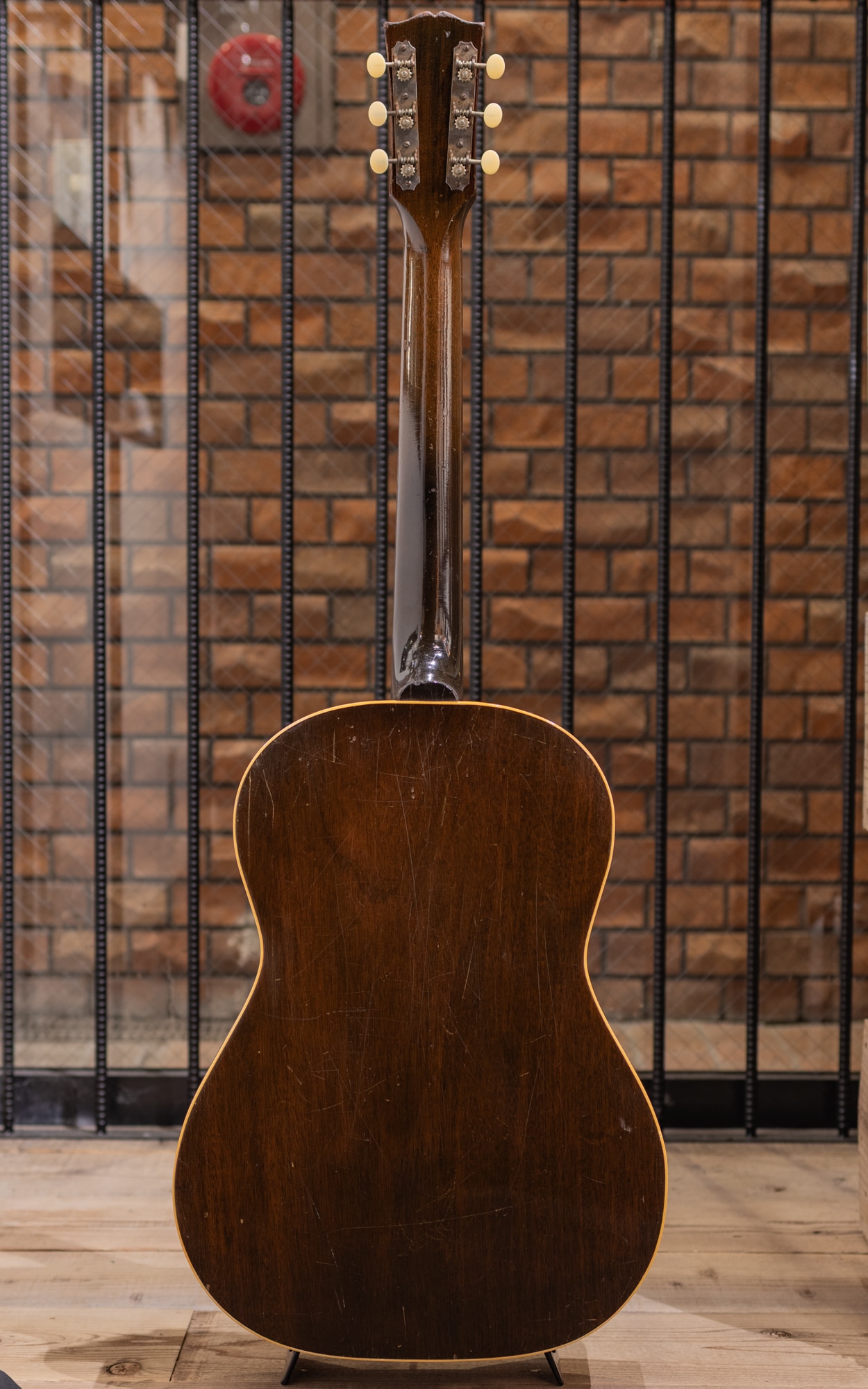 LG-2 / 1946