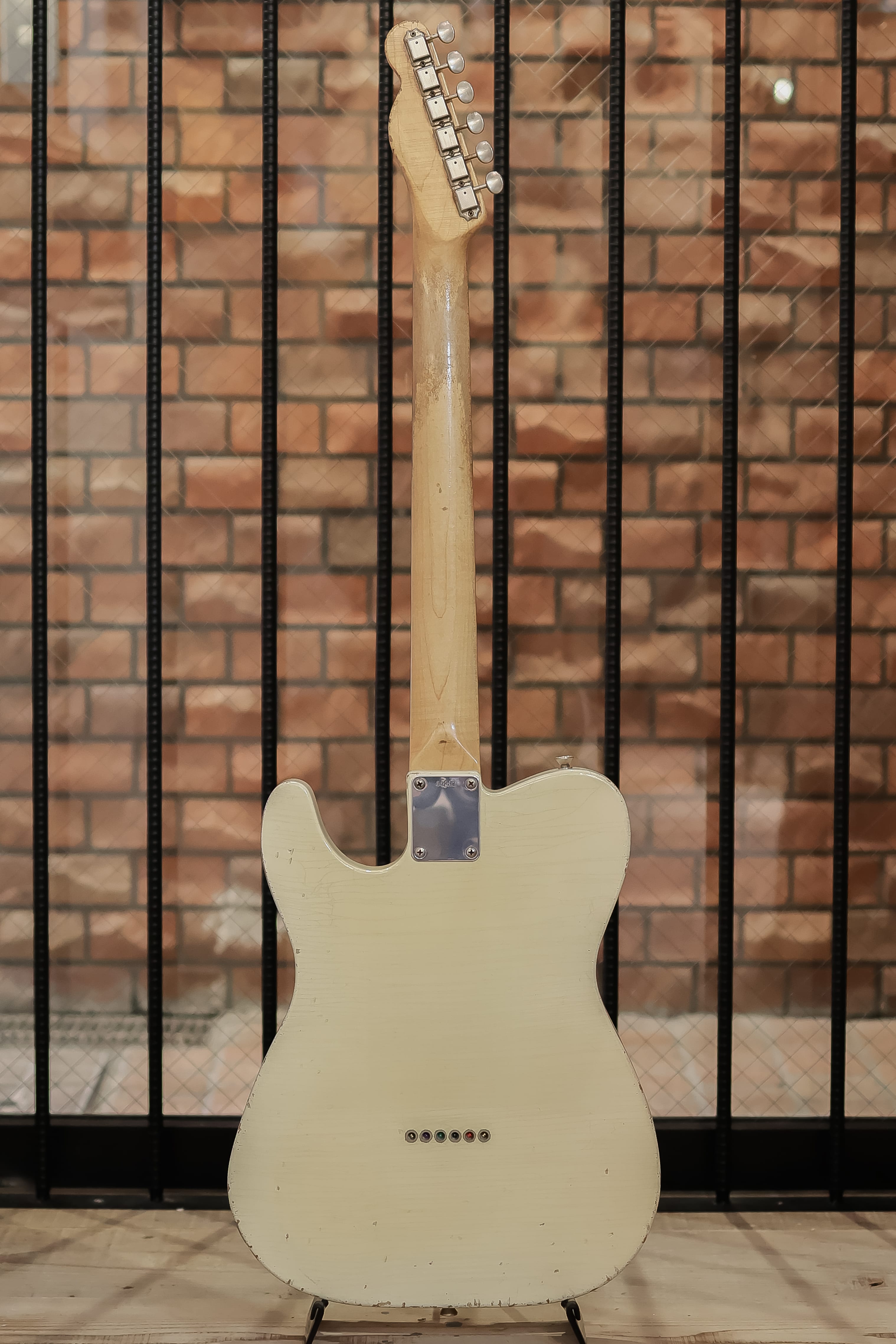 Early 60s Whiteguard #44281 Medium Aging Blonde Rosewood FB Medium