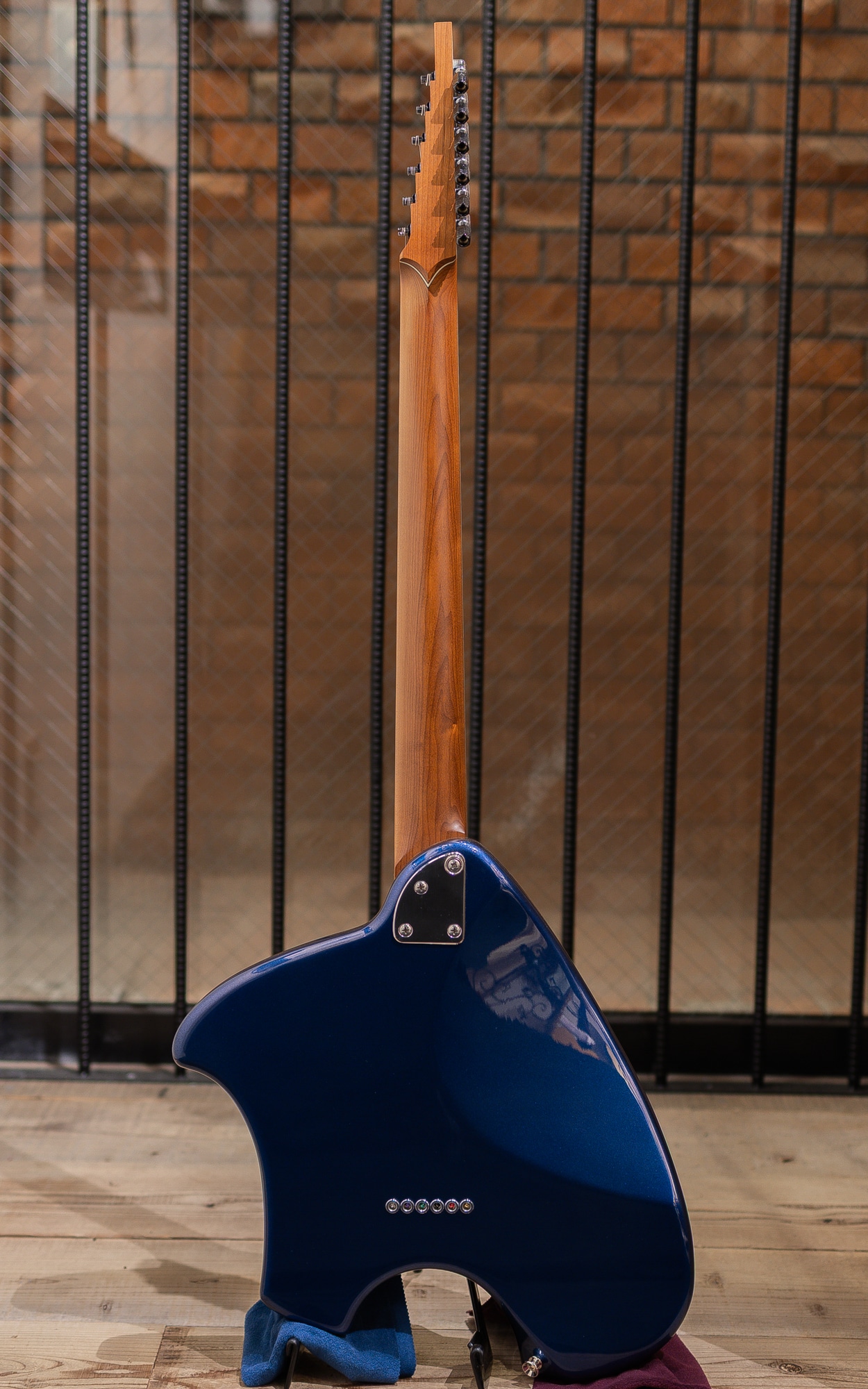 sTele Ash Offshore Blue Metallic S/N:SKJ063