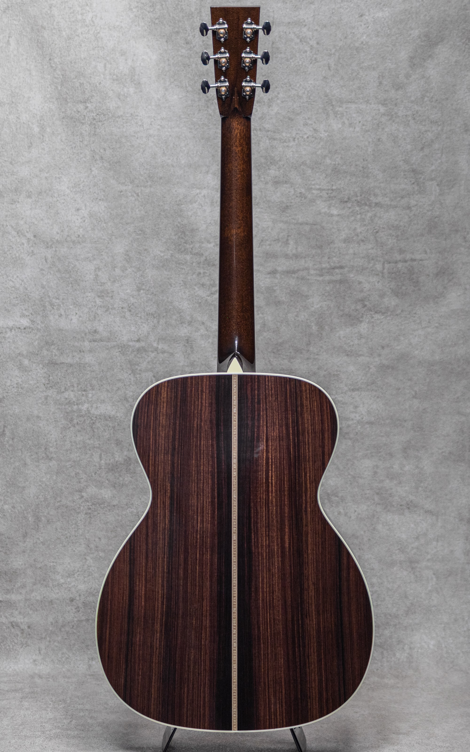 OM2H Q Sitka Spruce