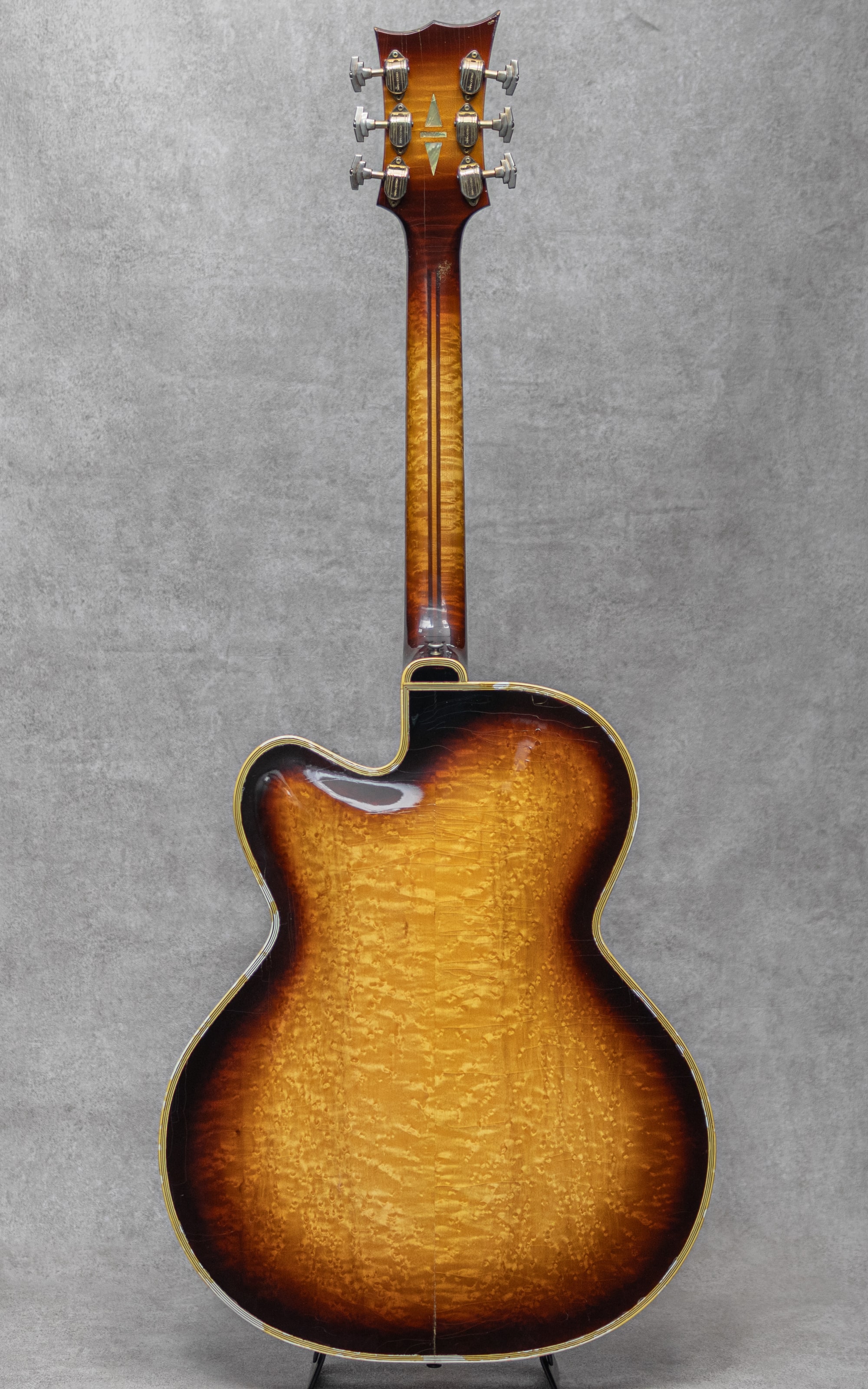 17inch Archtop / 1971