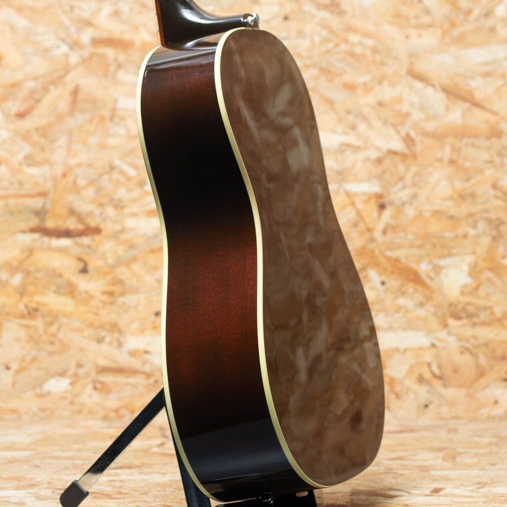 1940s LG-2 2011