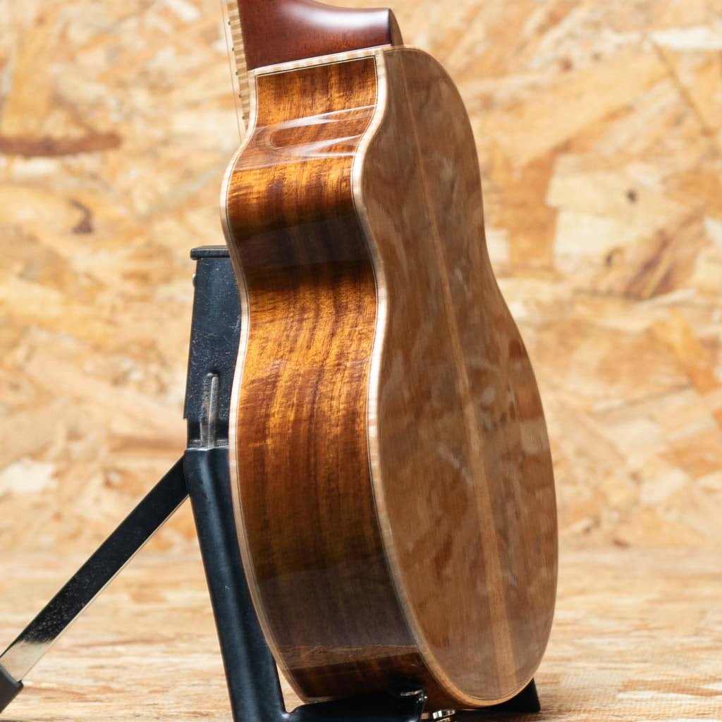 Le koa w/EQ Tenor