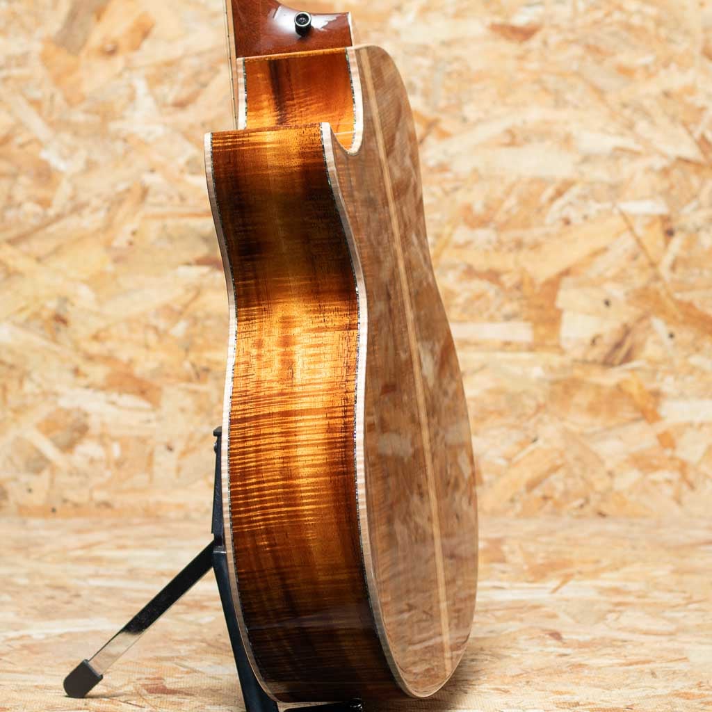 Grand Auditorium Custom -MIKI 200th Anniversary-