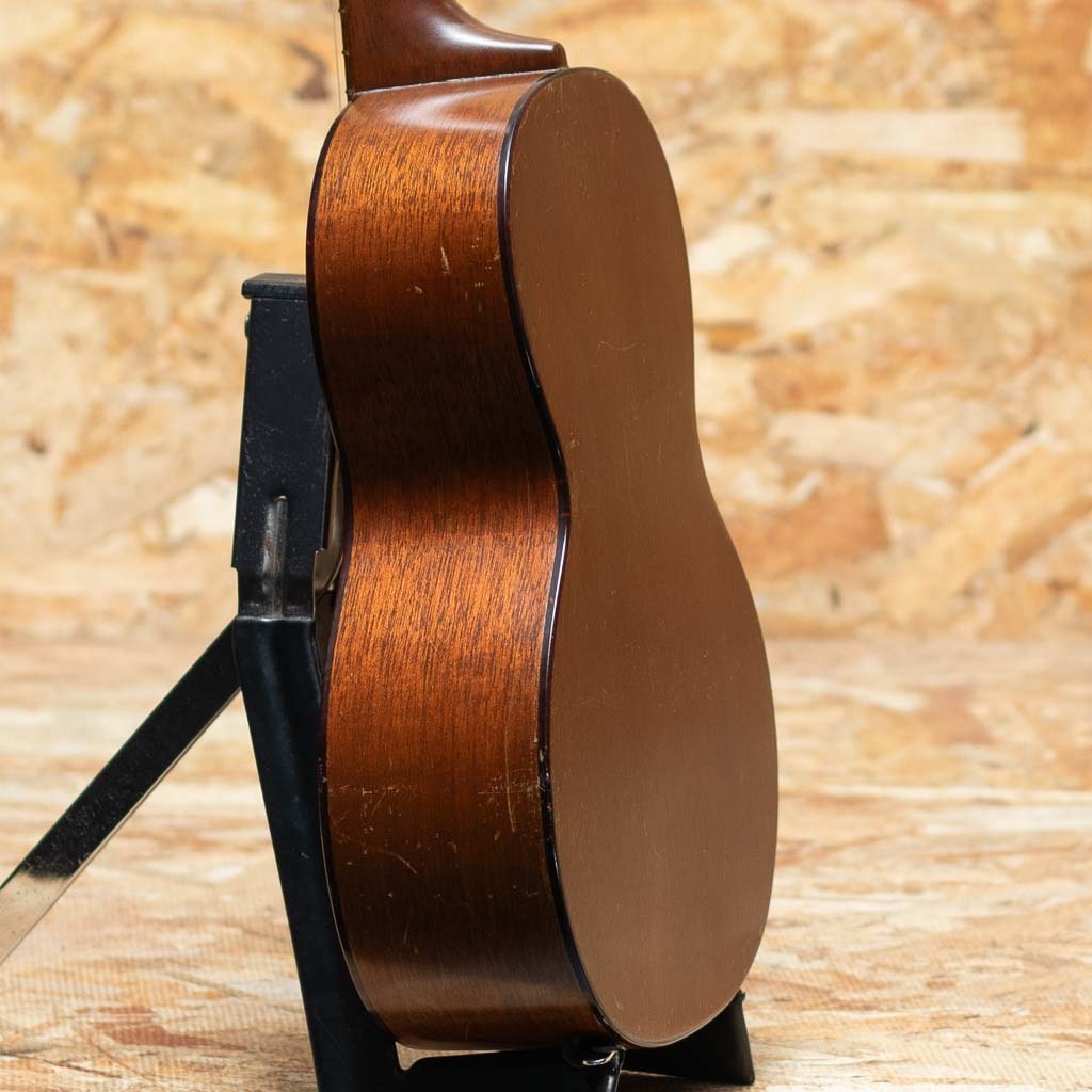 Style-1C Concert Late 30's-Early 40's